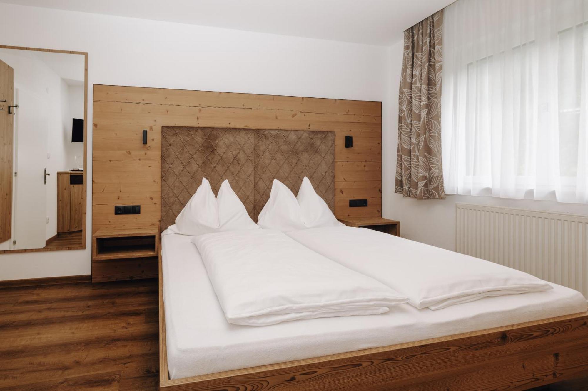 Hotel Garni Tannenhof Flachau Kültér fotó